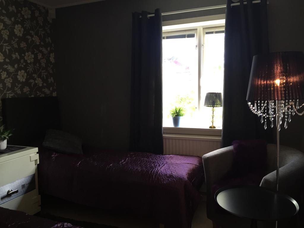A Pousada Lunedet Camping Cafe Restaurang Ab Karlskoga Quarto foto